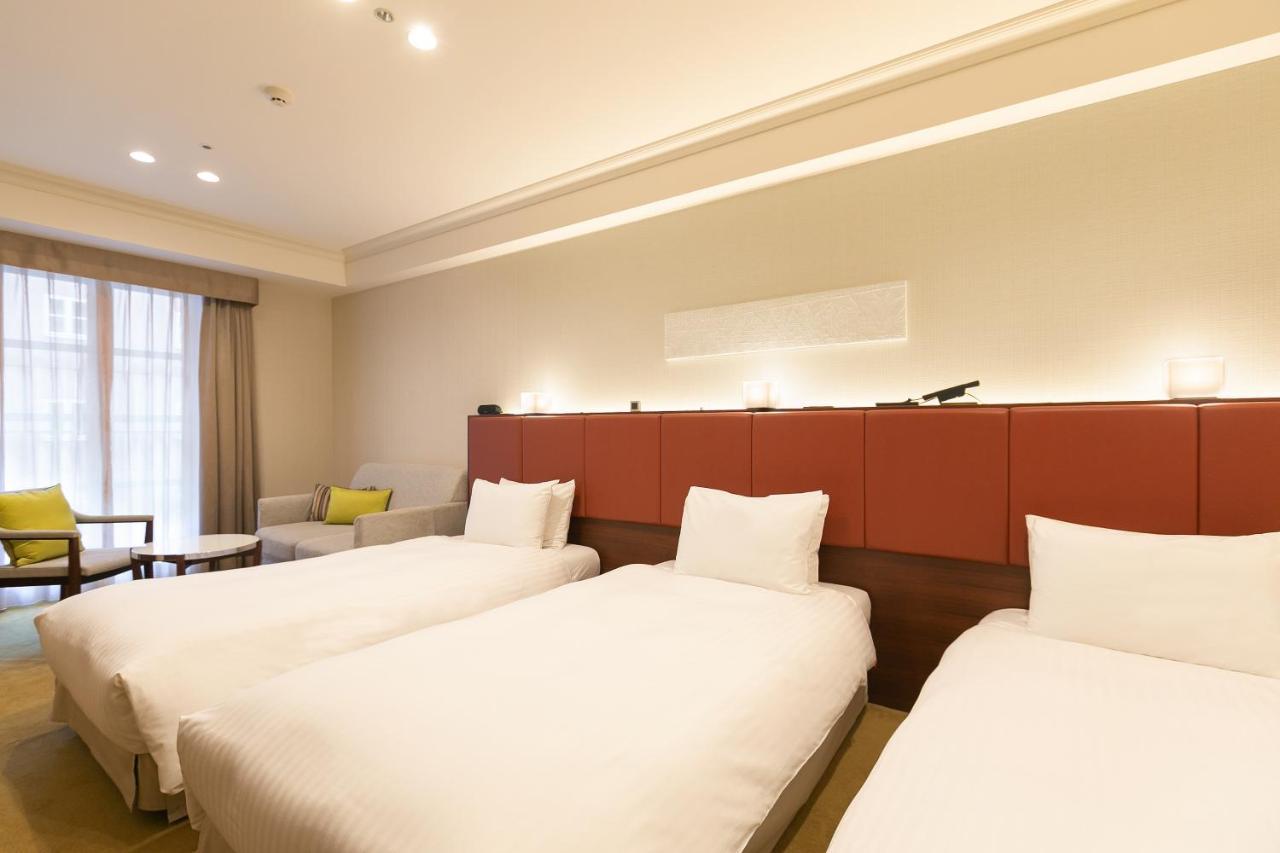 โรงแรม โรงแรมนัมบะ โอเรียนทอล 4*